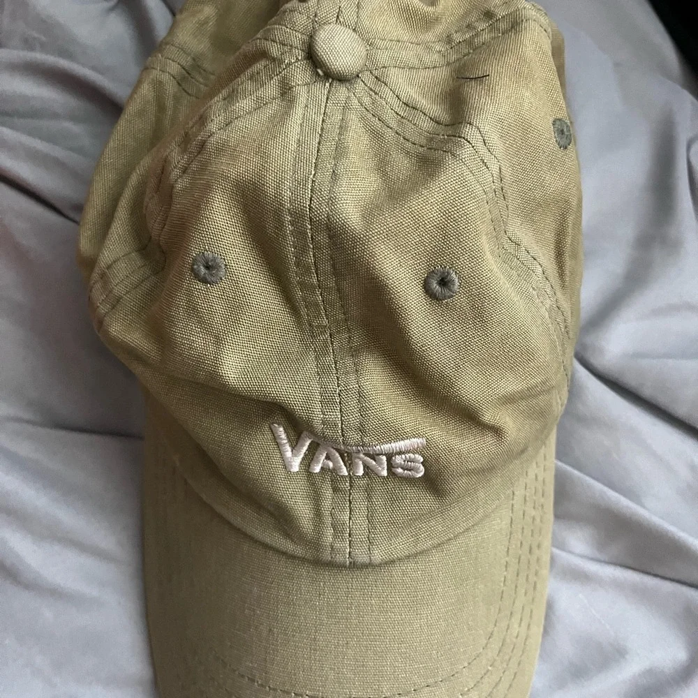 Bass Pro Shops Black Cap